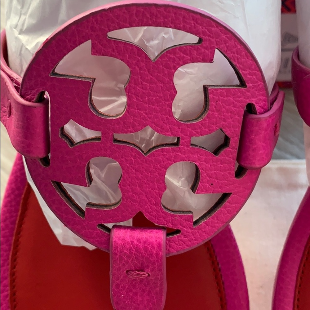 NIB Tory Burch imperial pink Miller sandals - Picture 2 of 5